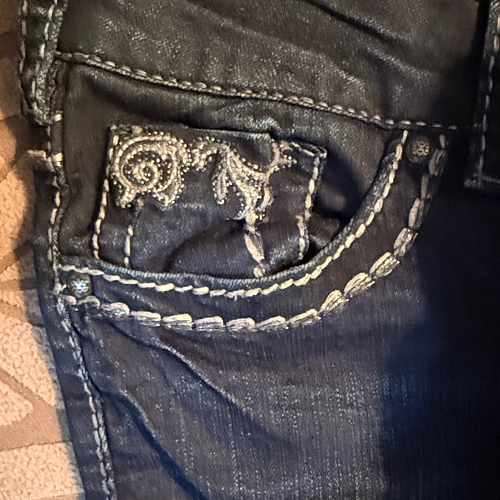 Silver Suki Jeans Dark Blue Boot Cut Denim - Picture 16 of 16